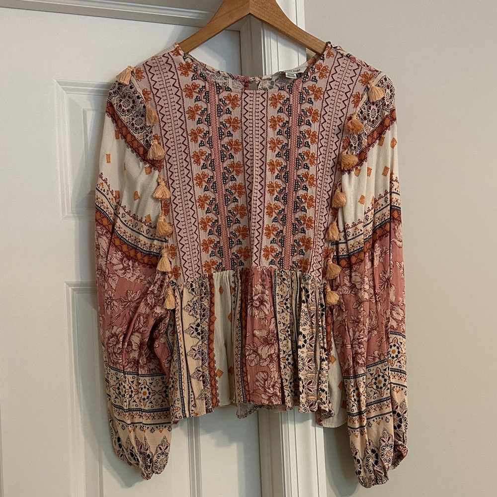 American Eagle Outfitters Floral Boho Blouse - Pink and Cream